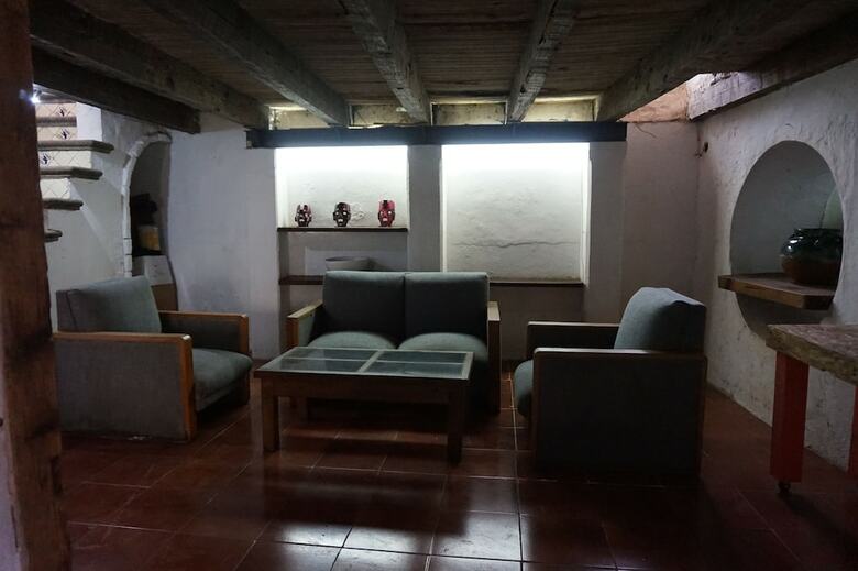 Hostal Malli Hostel