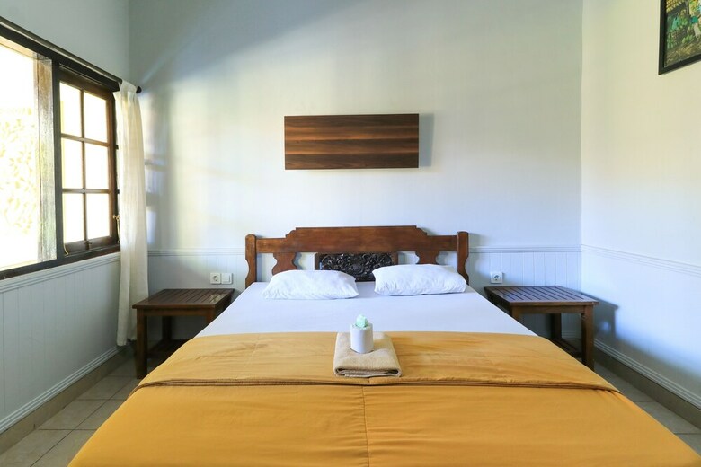 Bed & Breakfast Sari Indah Cottages