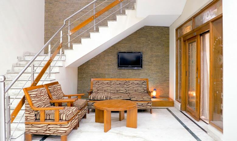 Hotel Treebo Star Guest House
