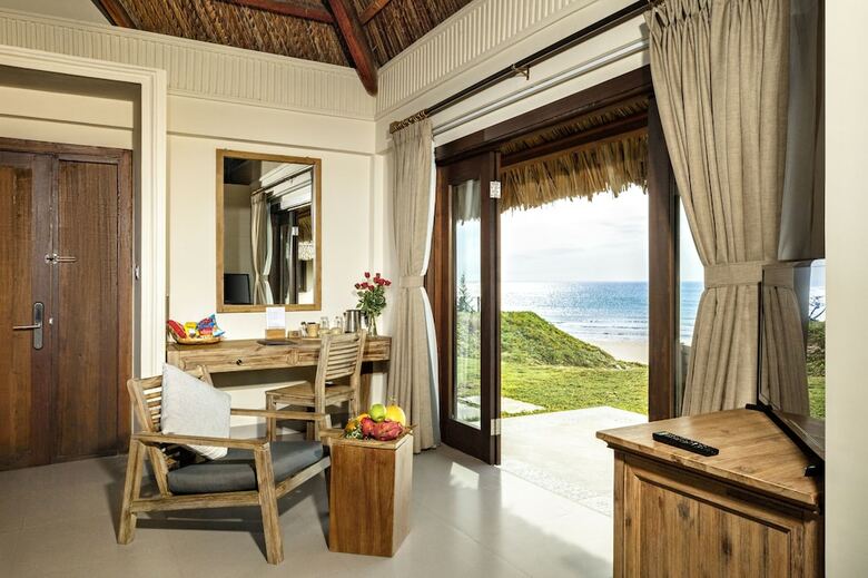 Hotel Crown Retreat Quy Nhon