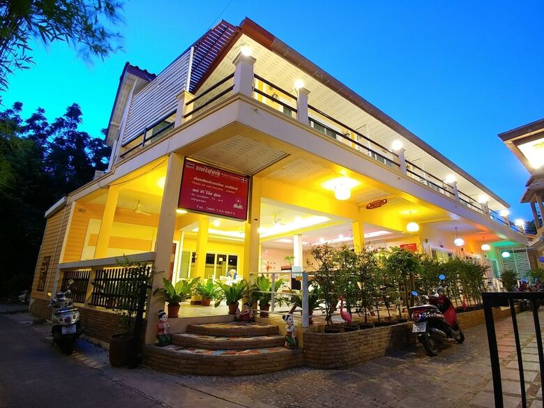 Hotel Koh Larn de Beach