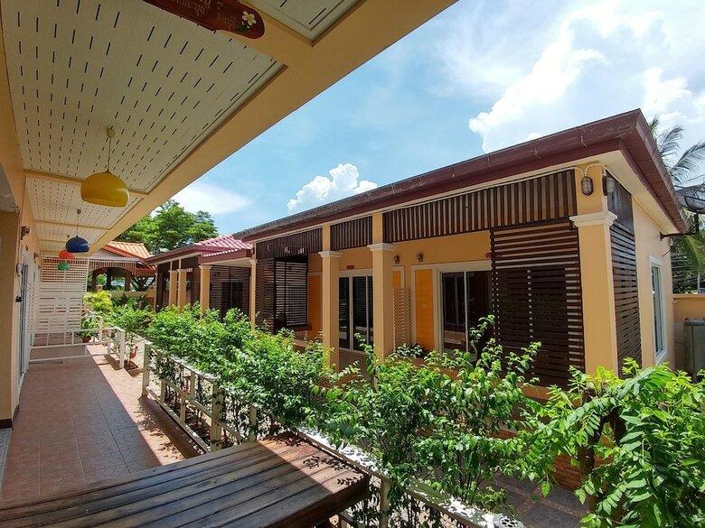 Hotel Koh Larn de Beach
