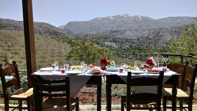 Hotel Arodamos Traditional Houses