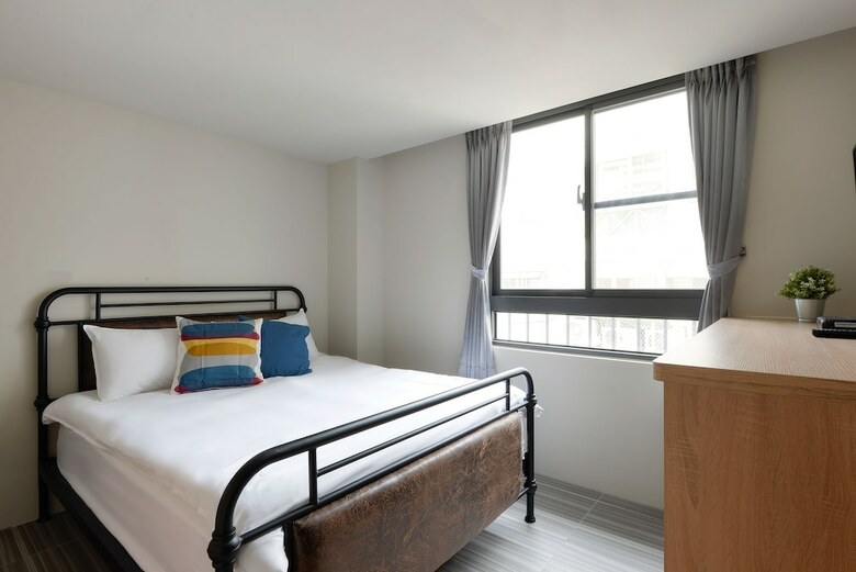Hotel Taichung City Visa