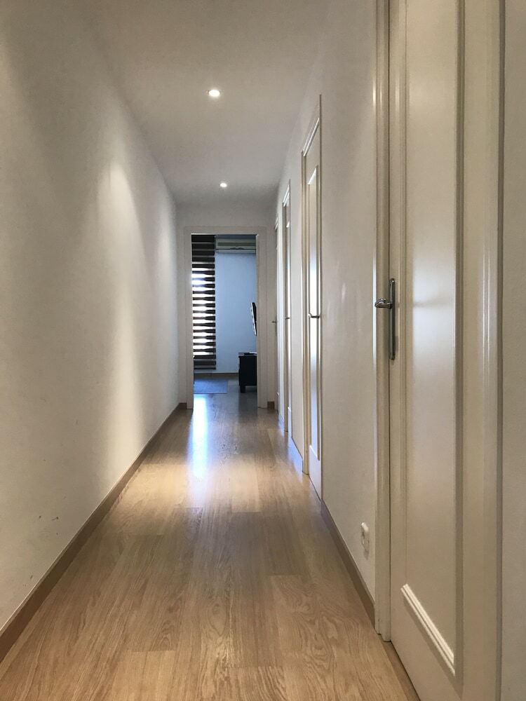 Fisa Rentals Aribau Apartments