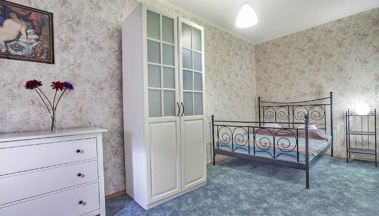 Friends Apartment On Malaya Konushennaya