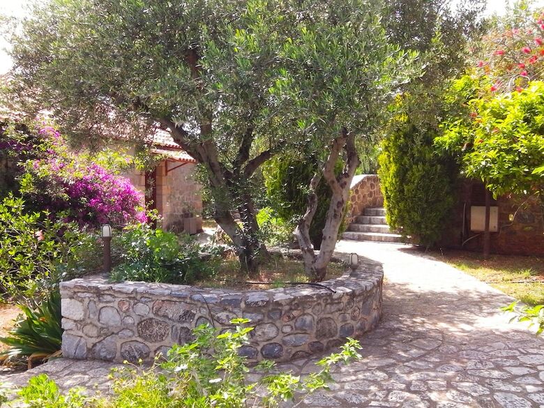 Apartamentos Maniatiko Village