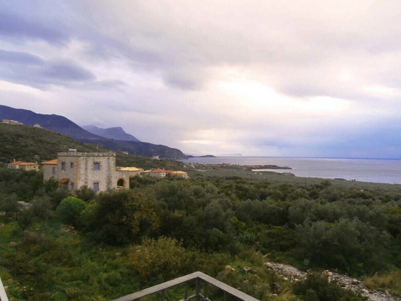 Apartamentos Maniatiko Village