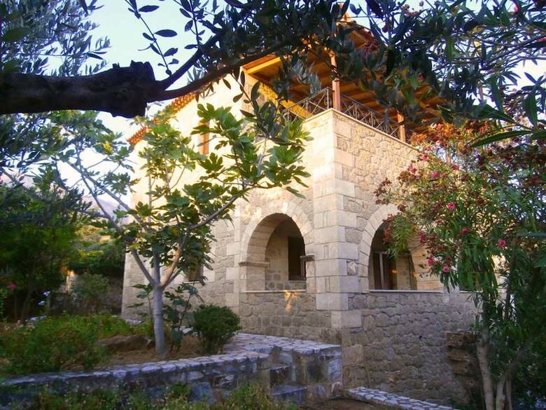 Apartamentos Maniatiko Village