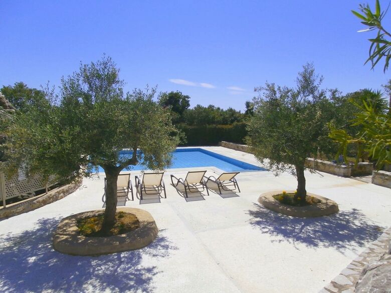 Apartamentos Maniatiko Village