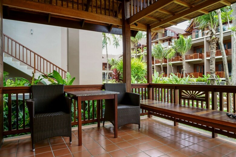 Hotel Khanom Cabana Beach Resort