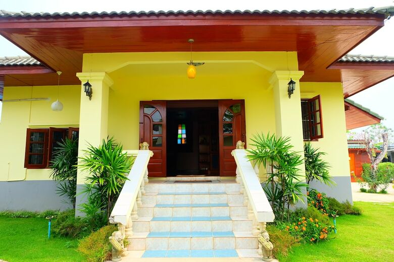 Hotel Oyo 769 Ban Thassanee
