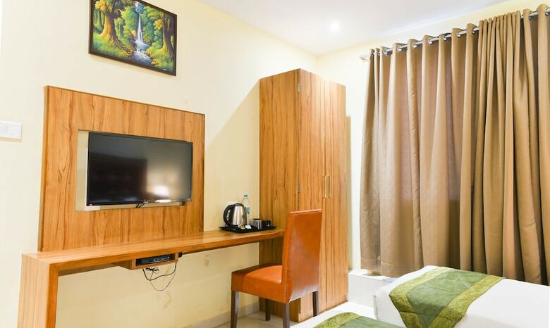 Hotel Treebo Aster