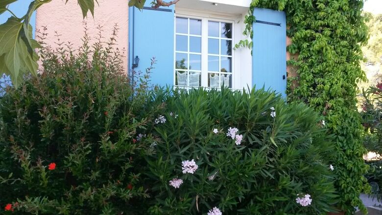 Hotel H�tel Canto Cigalo