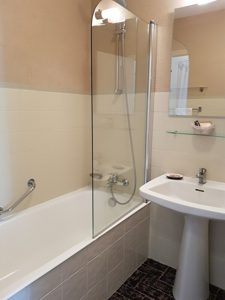 Hotel H�tel Canto Cigalo