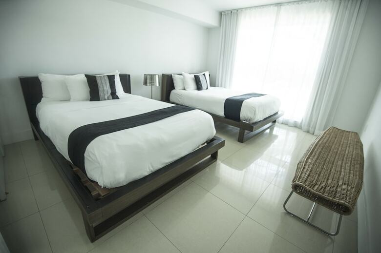 Quarzo Boutique Hotel ? Bal Harbour