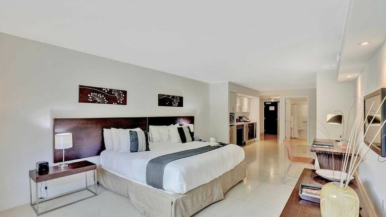 Quarzo Boutique Hotel ? Bal Harbour