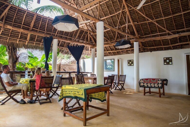 Hotel Casa Umoja Guesthouse