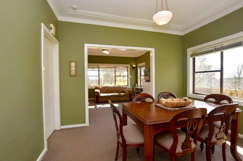 Raspberry Terrace Of Leura
