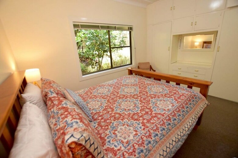 Raspberry Terrace Of Leura