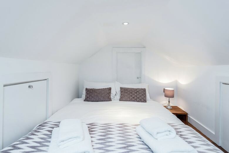 Stay Central Family Friendly Apartment
