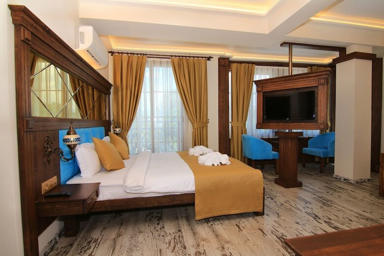 Reis Royal Hotel