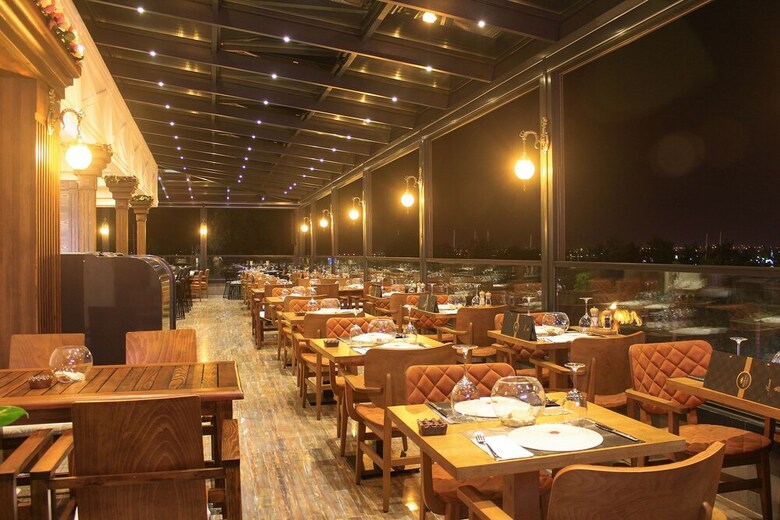 Reis Royal Hotel