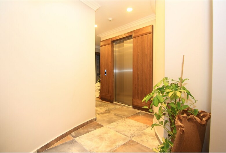 Reis Royal Hotel