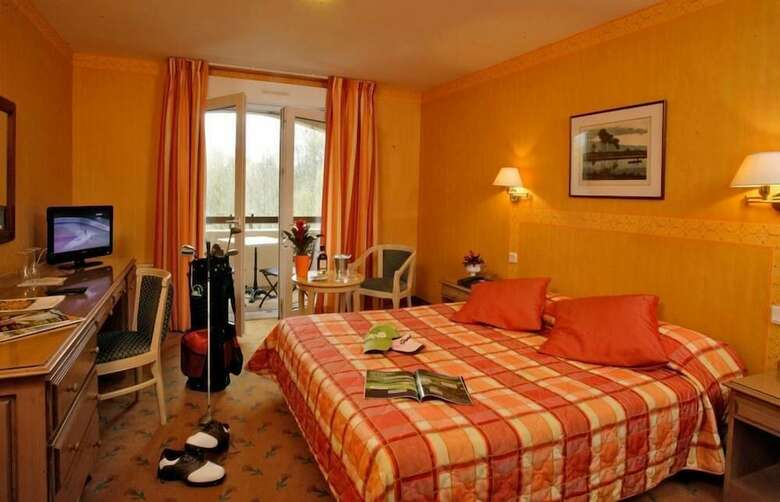 Hotel Les Trois Soleils de Montal