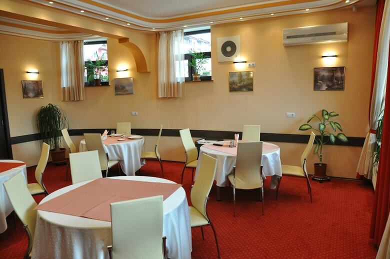 Hotel Pensiunea President