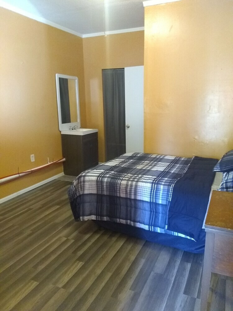 Gipson Inn Motel