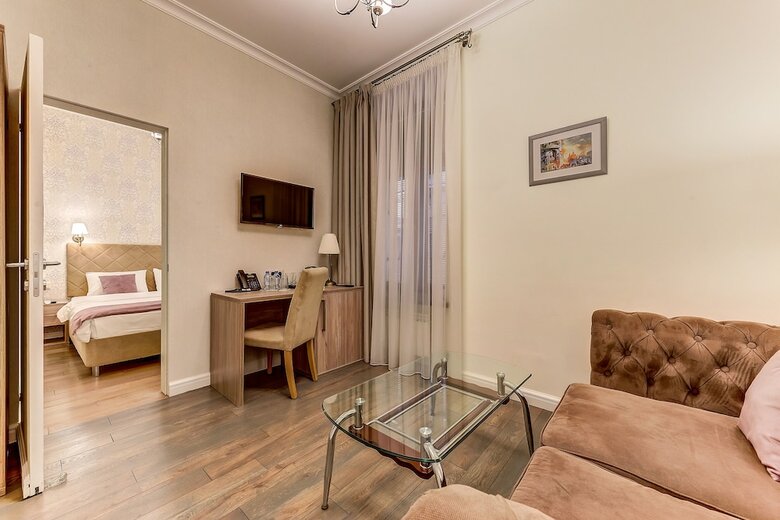 Paul Apartments - Boutique Hotel