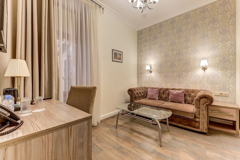 Paul Apartments - Boutique Hotel