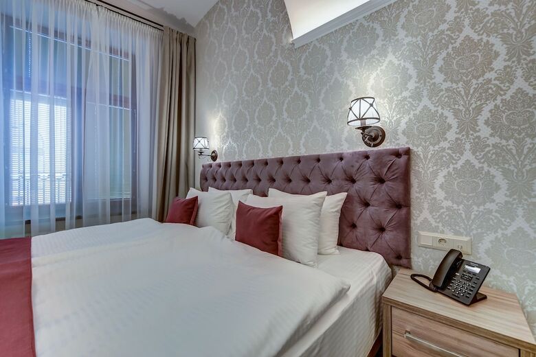 Paul Apartments - Boutique Hotel