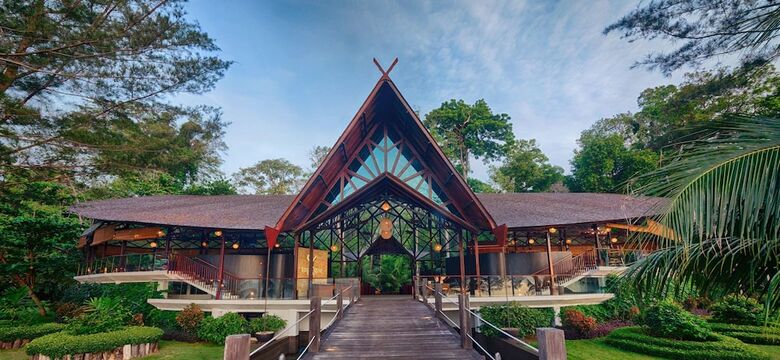Hotel Borneo Eagle Resort