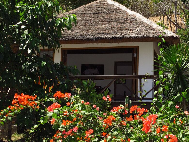 Bed & Breakfast Coconut Beach Resort