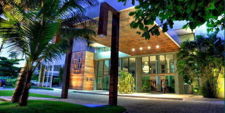 Hotel Ritz Lagoa Da Anta Urban Resort