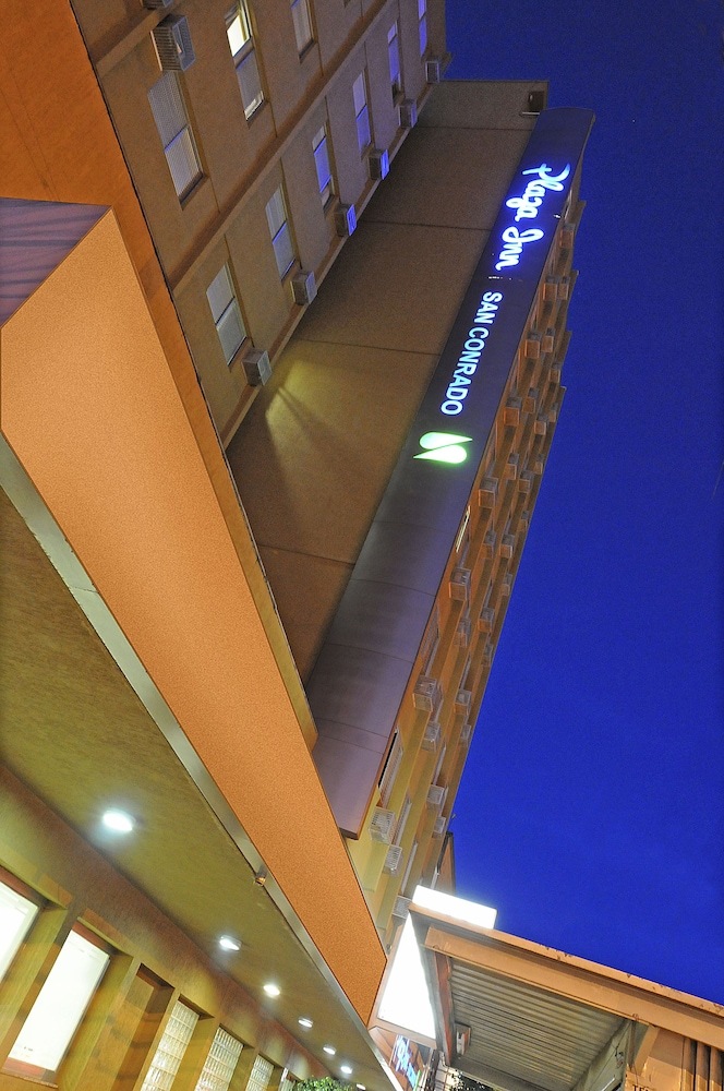 Hotel Plaza Inn San Conrado