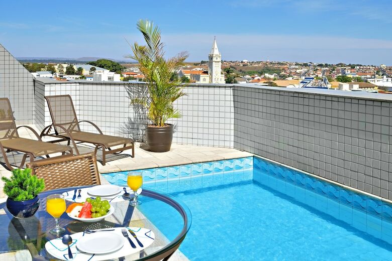 Hotel Plaza Inn Flat Araxa