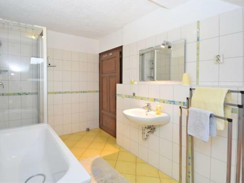 Gorgeous Apartment In Thale Near River And Forest