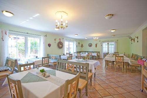 Hostal G�stehaus Guggenberger