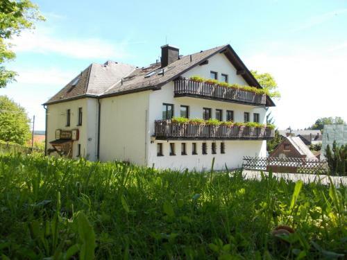 Landhotel Weisses R��`l