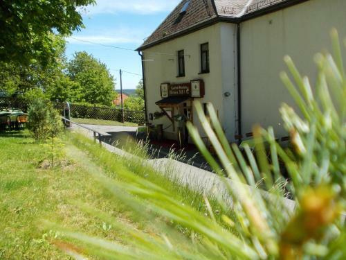 Landhotel Weisses R��`l