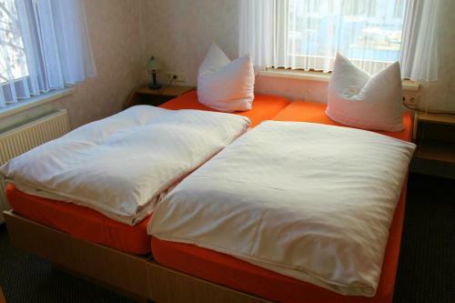Hostal Landgasthof Zum Ring