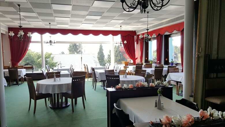 Glash�tten Hotel