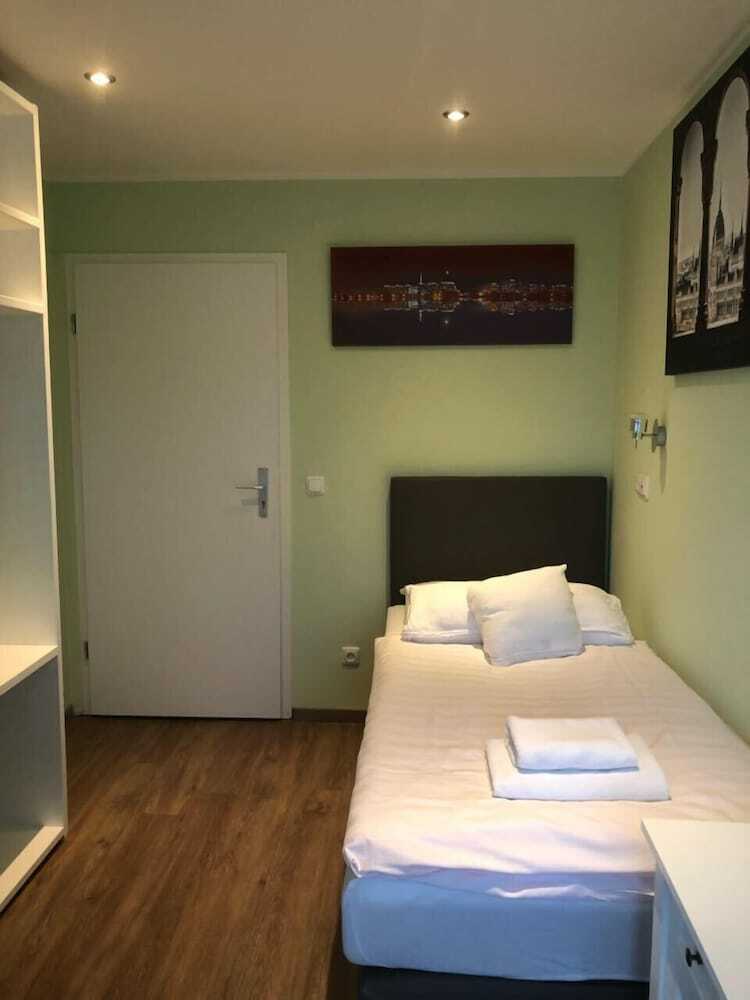 Glash�tten Hotel