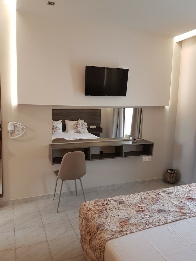 Aparthotel Miva Sea View