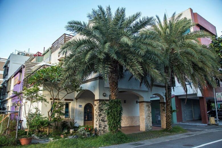 Apartamentos Whiteinn House