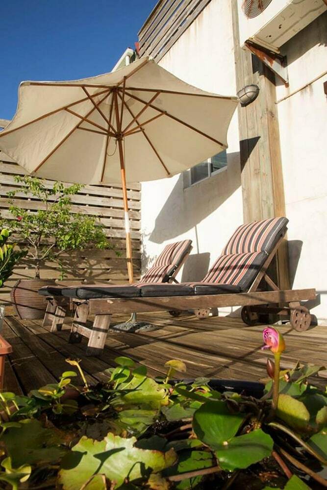 Apartamentos Whiteinn House