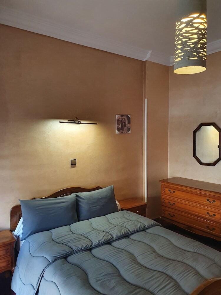Hotel Ambassy H�tel